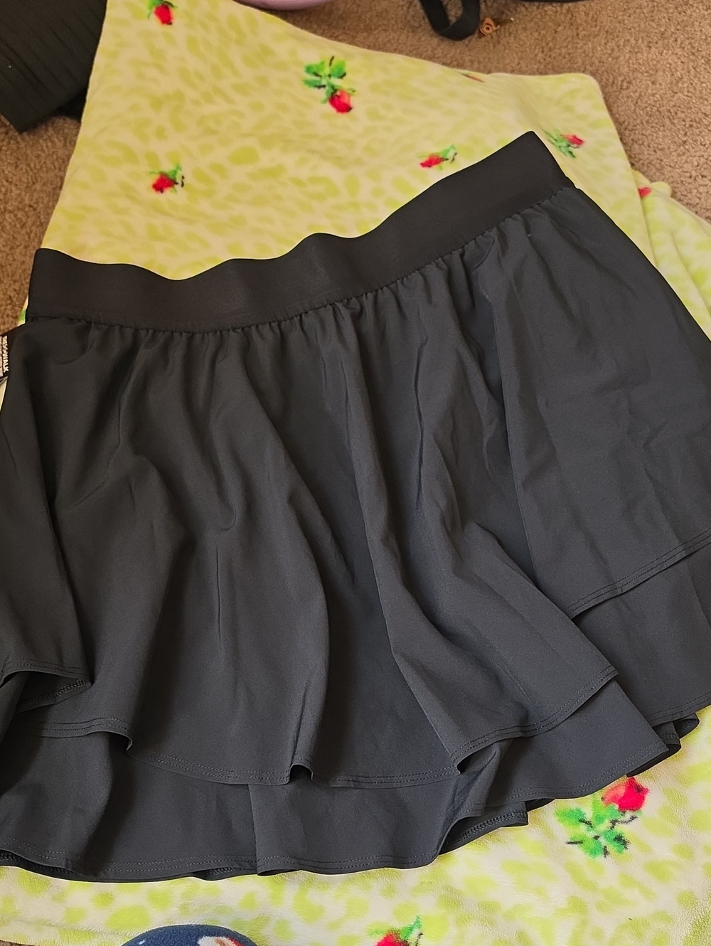 Black Tiered Skort with Elastic Waistband - Unbranded - Picture 3 of 6